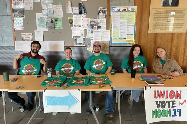 SUNY ESF workers vote to join CWA