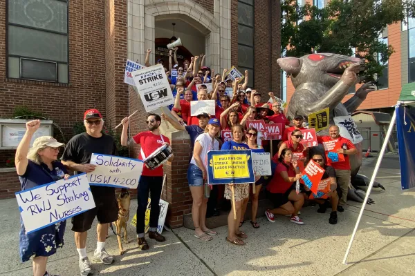 CWA at RWJ nurses picket line