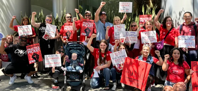 CWA Local 1180 Bird Union members picket in Oakland